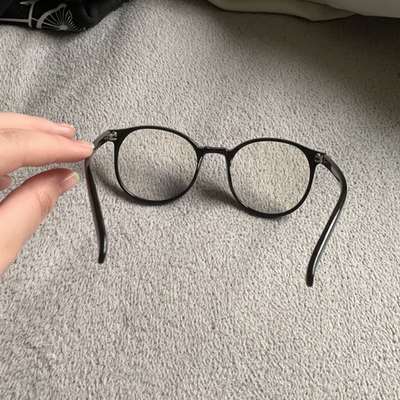 Blue Light Glasses - Picture 2 of 3